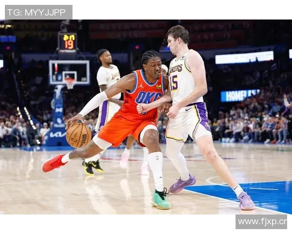 湖人对阵雷霆在线直播分析及比赛精彩瞬间回顾